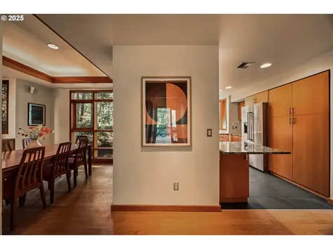 5312 SW Burton Drive Portland OR 97221