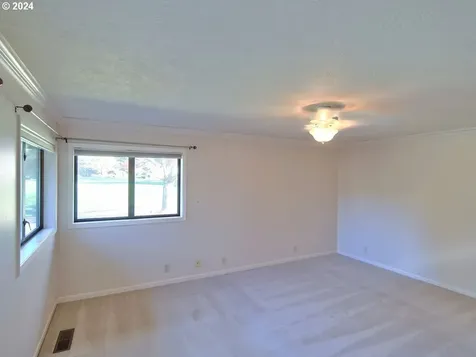 1247 NW Torres Pine Court Mcminnville OR 97128