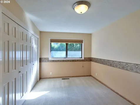 1247 NW Torres Pine Court Mcminnville OR 97128