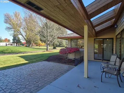 1247 NW Torres Pine Court Mcminnville OR 97128