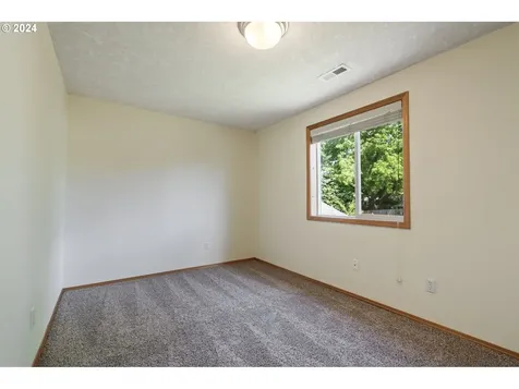 6326 Se Cesar E Chavez Boulevard Portland OR 97202