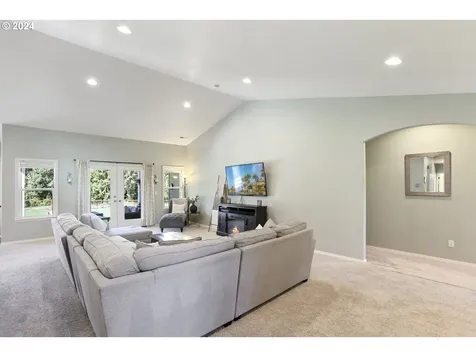 64819 Big Buck Drive Deer Island OR 97054