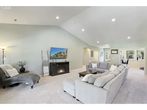 64819 Big Buck Drive Deer Island OR 97054