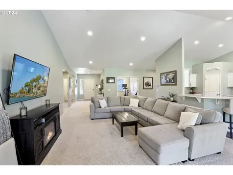 64819 Big Buck Drive Deer Island OR 97054