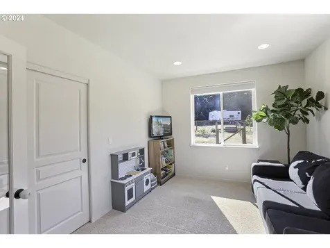 64819 Big Buck Drive Deer Island OR 97054