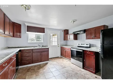 3362 Wisteria Street Eugene OR 97404
