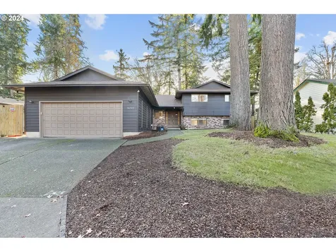 16735 Buckingham Drive Gladstone OR 97027