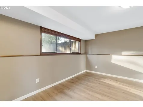 16735 Buckingham Drive Gladstone OR 97027