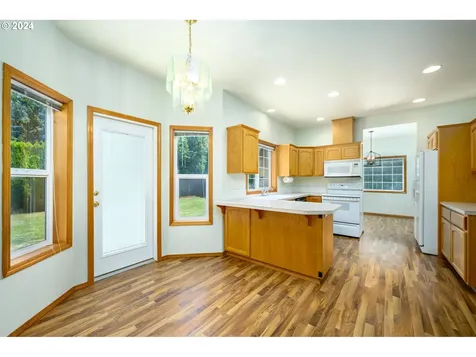 896 Ne Ashby Court Mcminnville OR 97128