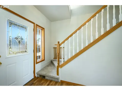 896 Ne Ashby Court Mcminnville OR 97128