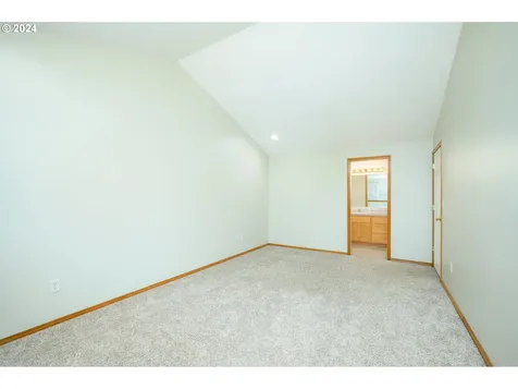 896 Ne Ashby Court Mcminnville OR 97128