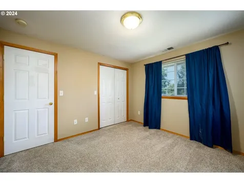 896 Ne Ashby Court Mcminnville OR 97128