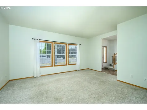 896 Ne Ashby Court Mcminnville OR 97128