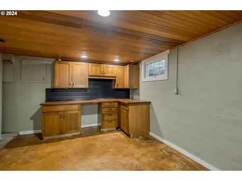 6717 N Michigan Avenue Portland OR 97217