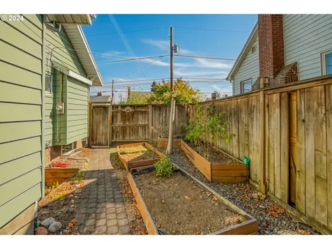 6717 N Michigan Avenue Portland OR 97217