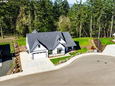 989 S 66th Court Springfield OR 97478