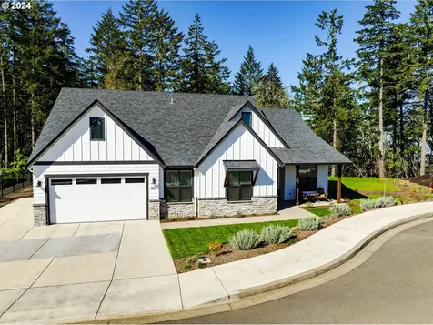 989 S 66th Court Springfield OR 97478
