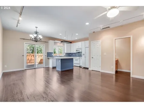 7447 Ne Shaleen Street Hillsboro OR 97124