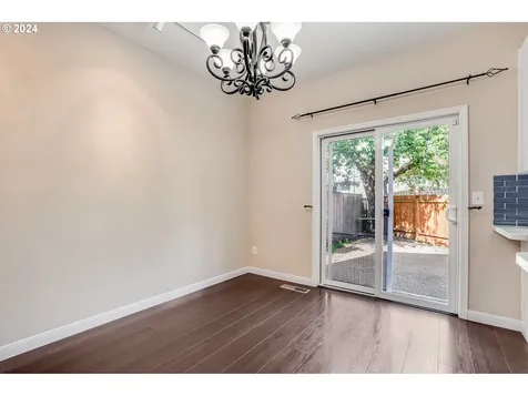7447 Ne Shaleen Street Hillsboro OR 97124