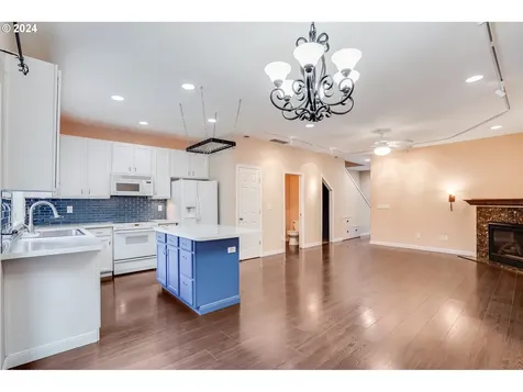 7447 Ne Shaleen Street Hillsboro OR 97124