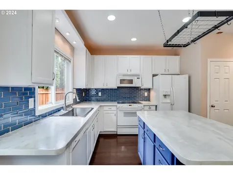 7447 Ne Shaleen Street Hillsboro OR 97124