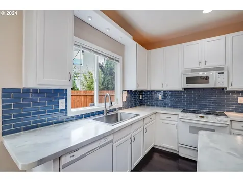 7447 Ne Shaleen Street Hillsboro OR 97124