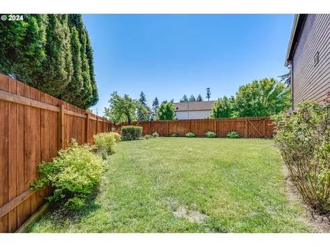 7447 Ne Shaleen Street Hillsboro OR 97124
