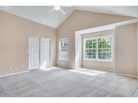 7447 Ne Shaleen Street Hillsboro OR 97124