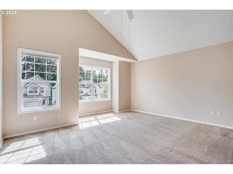 7447 Ne Shaleen Street Hillsboro OR 97124