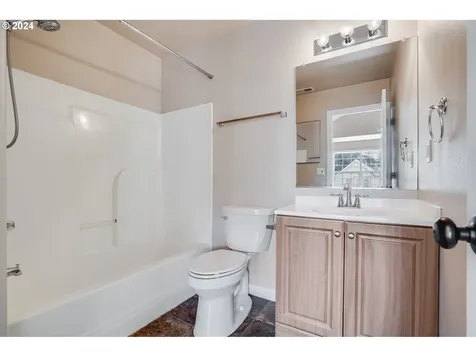 7447 Ne Shaleen Street Hillsboro OR 97124