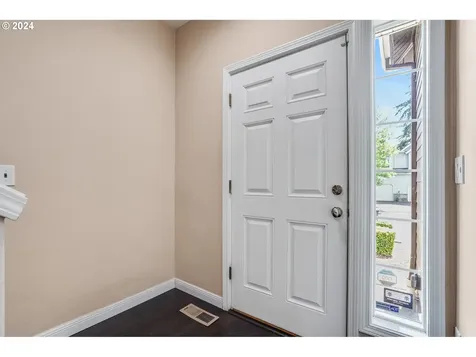 7447 Ne Shaleen Street Hillsboro OR 97124