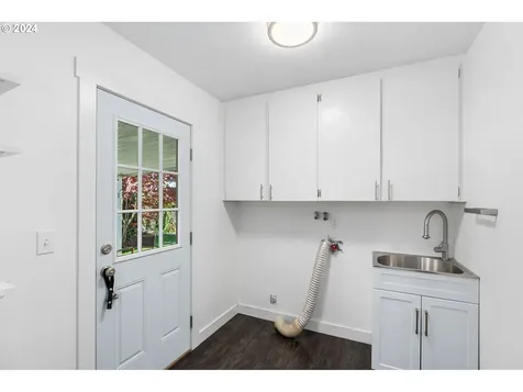 1028 NW Darnielle Street Hillsboro OR 97124