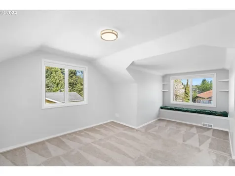 1028 NW Darnielle Street Hillsboro OR 97124