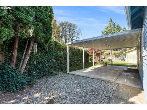 1028 NW Darnielle Street Hillsboro OR 97124