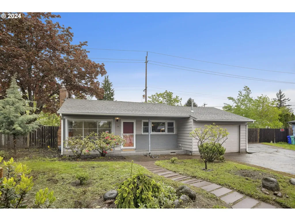 19 Se 93rd Avenue Portland OR 97216