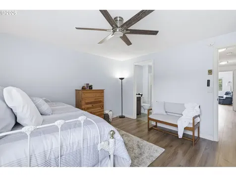 159 SW Florence Avenue Gresham OR 97080