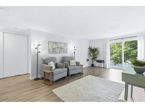 159 SW Florence Avenue Gresham OR 97080