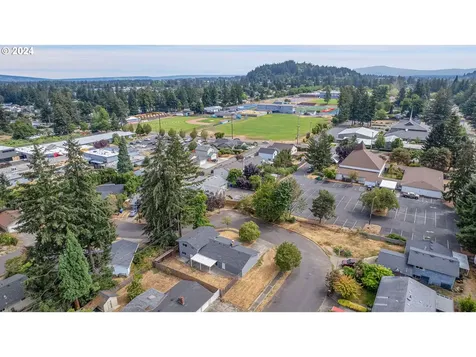 17111 Se Bush Street Portland OR 97236