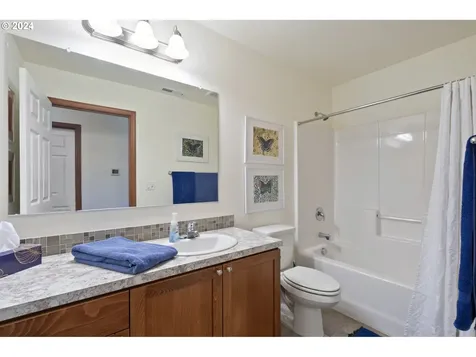 8097 Bewley Street Bay City OR 97107