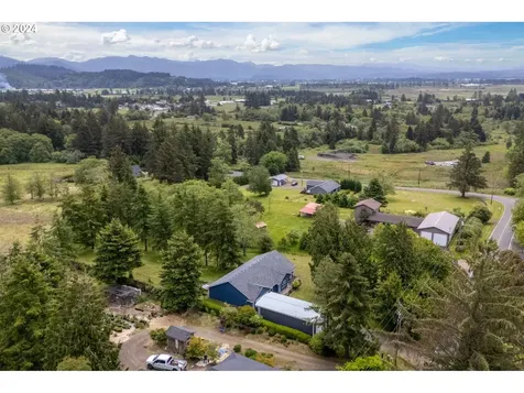 8097 Bewley Street Bay City OR 97107
