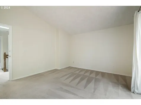 9448 Sw Wood Parkway Portland OR 97219