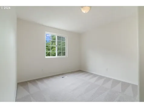9448 Sw Wood Parkway Portland OR 97219