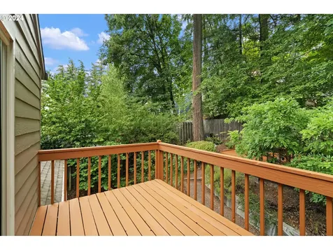 9448 Sw Wood Parkway Portland OR 97219