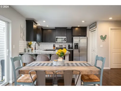 21887 Sw Cedar Brook Way Sherwood OR 97140