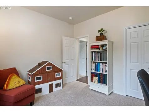 2055 Coal Creek Road Longview WA 98632