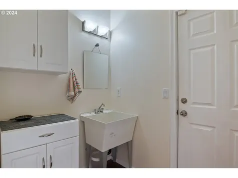 2055 Coal Creek Road Longview WA 98632