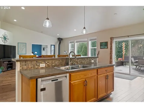 2055 Coal Creek Road Longview WA 98632