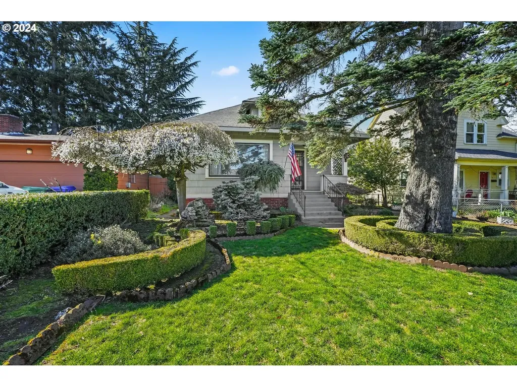 6711 N Boston Avenue Portland OR 97217