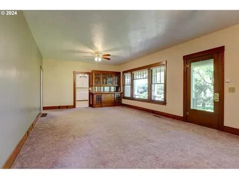 1914 W 10th Street The Dalles OR 97058