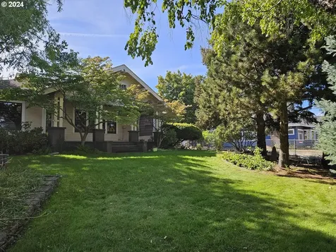 1914 W 10th Street The Dalles OR 97058